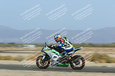 media/Apr-10-2022-SoCal Trackdays (Sun) [[f104b12566]]/Speed Shots Back Straight (930am)/